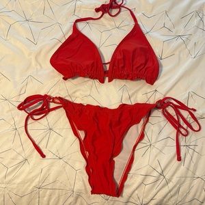 Red string bikini